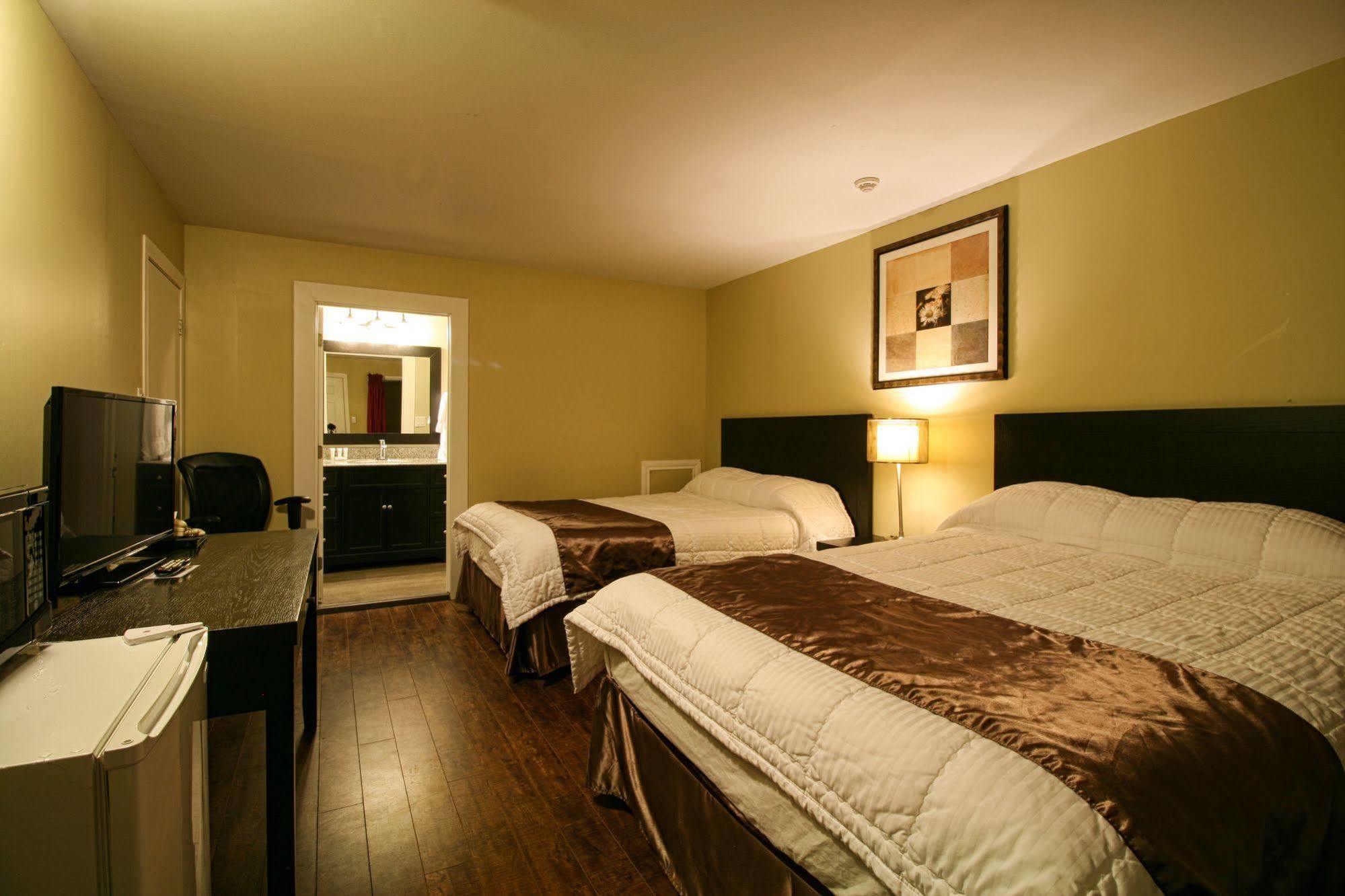 Hotel Монктон Экстерьер фото